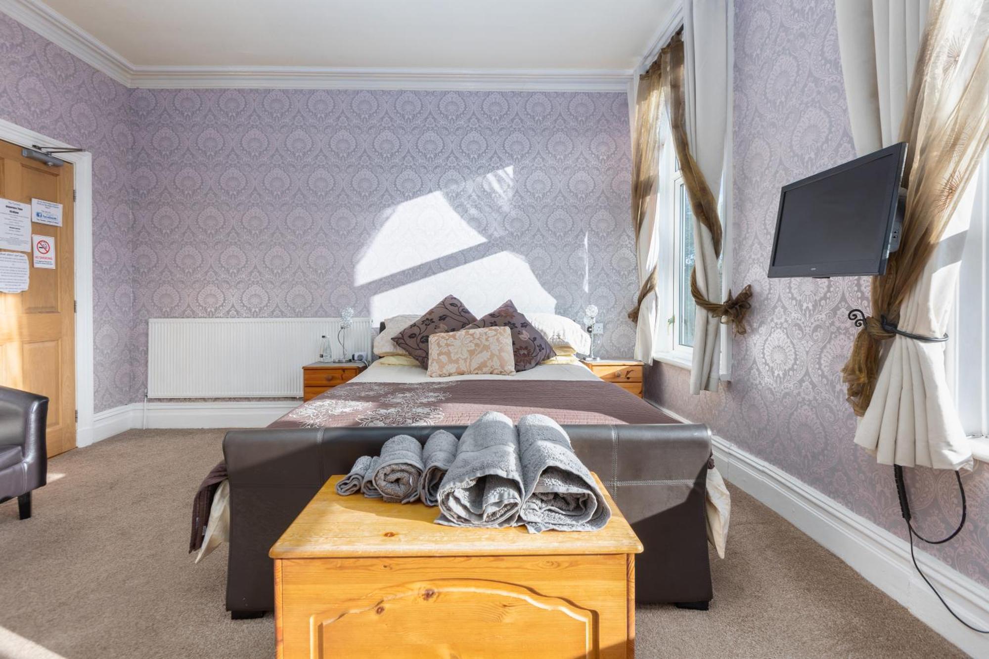 The Fairmile Bed & Breakfast Lytham St Annes Exterior foto