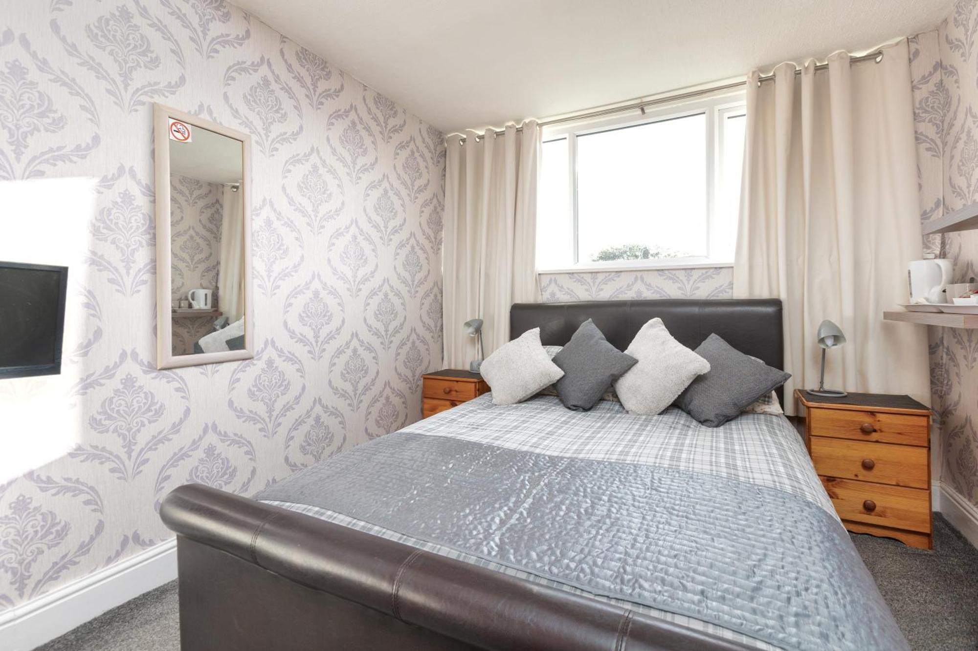 The Fairmile Bed & Breakfast Lytham St Annes Exterior foto