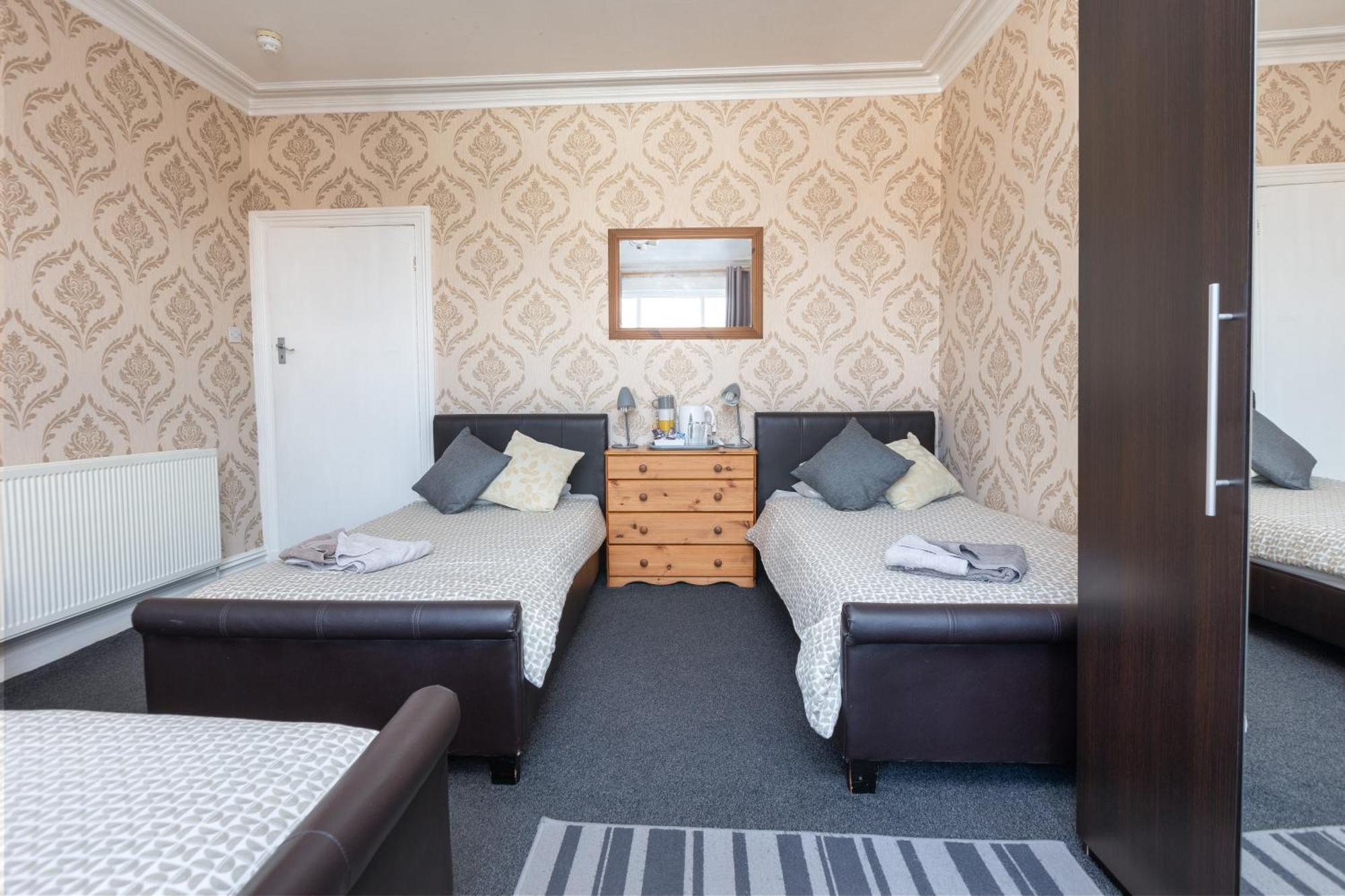 The Fairmile Bed & Breakfast Lytham St Annes Exterior foto