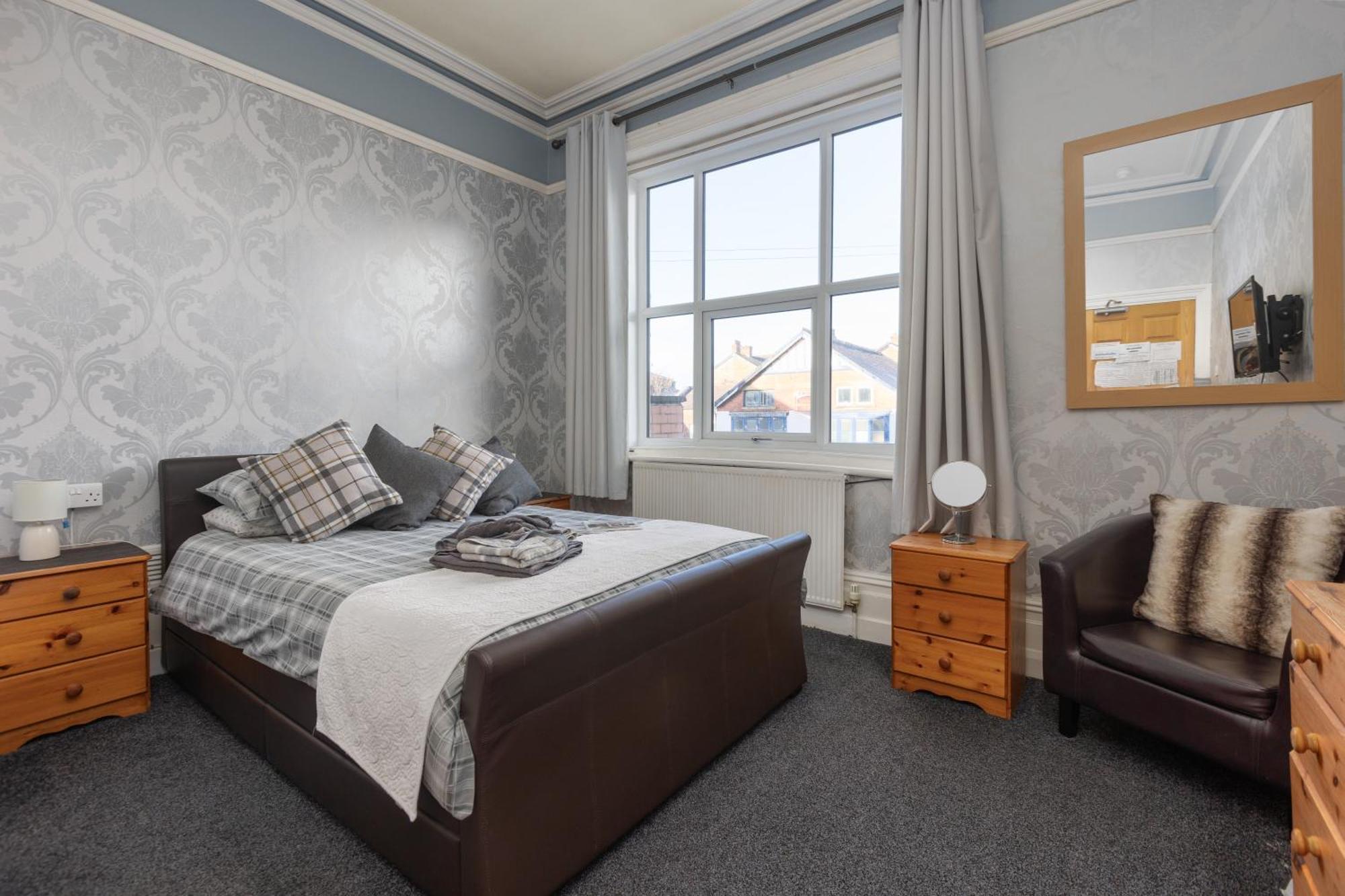 The Fairmile Bed & Breakfast Lytham St Annes Exterior foto