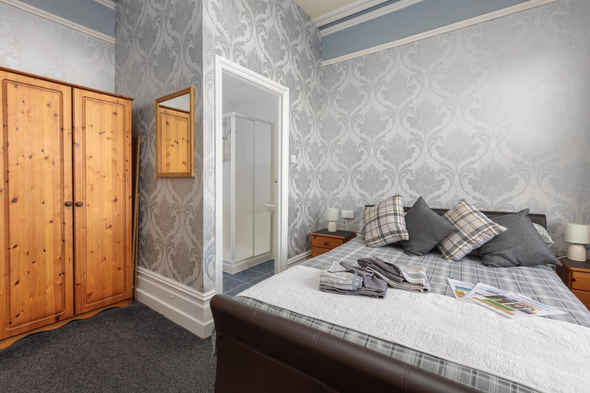 The Fairmile Bed & Breakfast Lytham St Annes Exterior foto