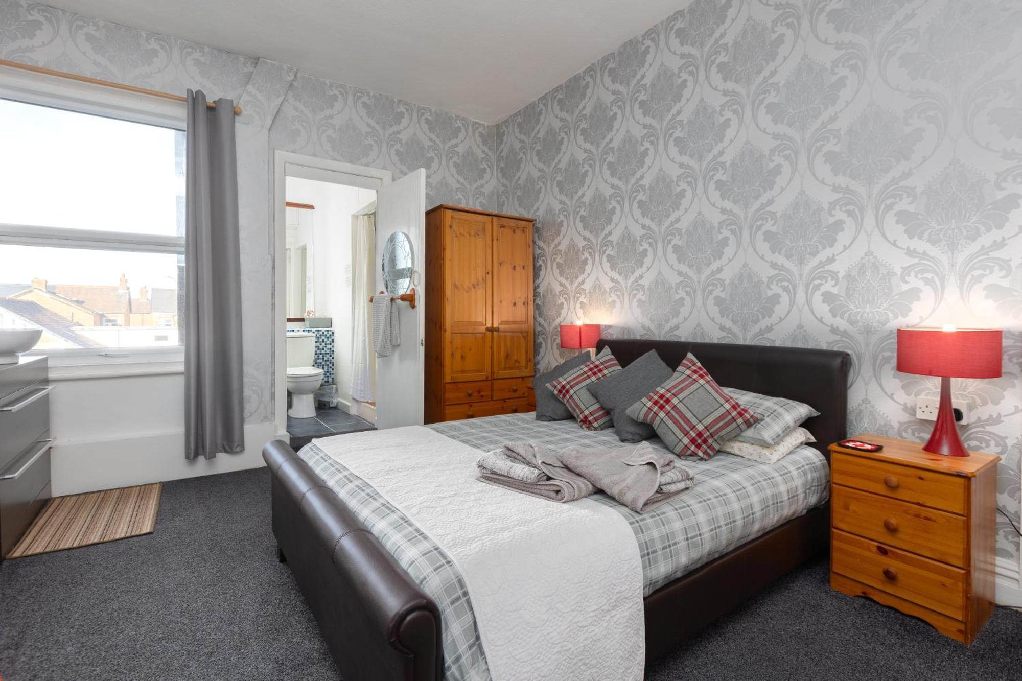 The Fairmile Bed & Breakfast Lytham St Annes Exterior foto