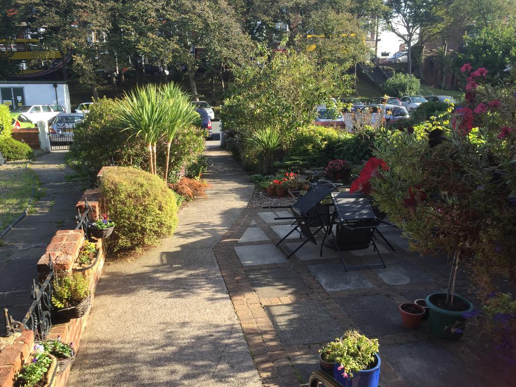 The Fairmile Bed & Breakfast Lytham St Annes Exterior foto